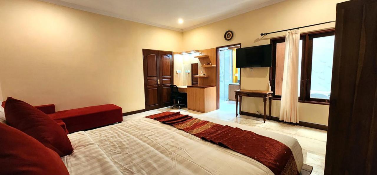 Bali Emerald Apartments Sanur Esterno foto