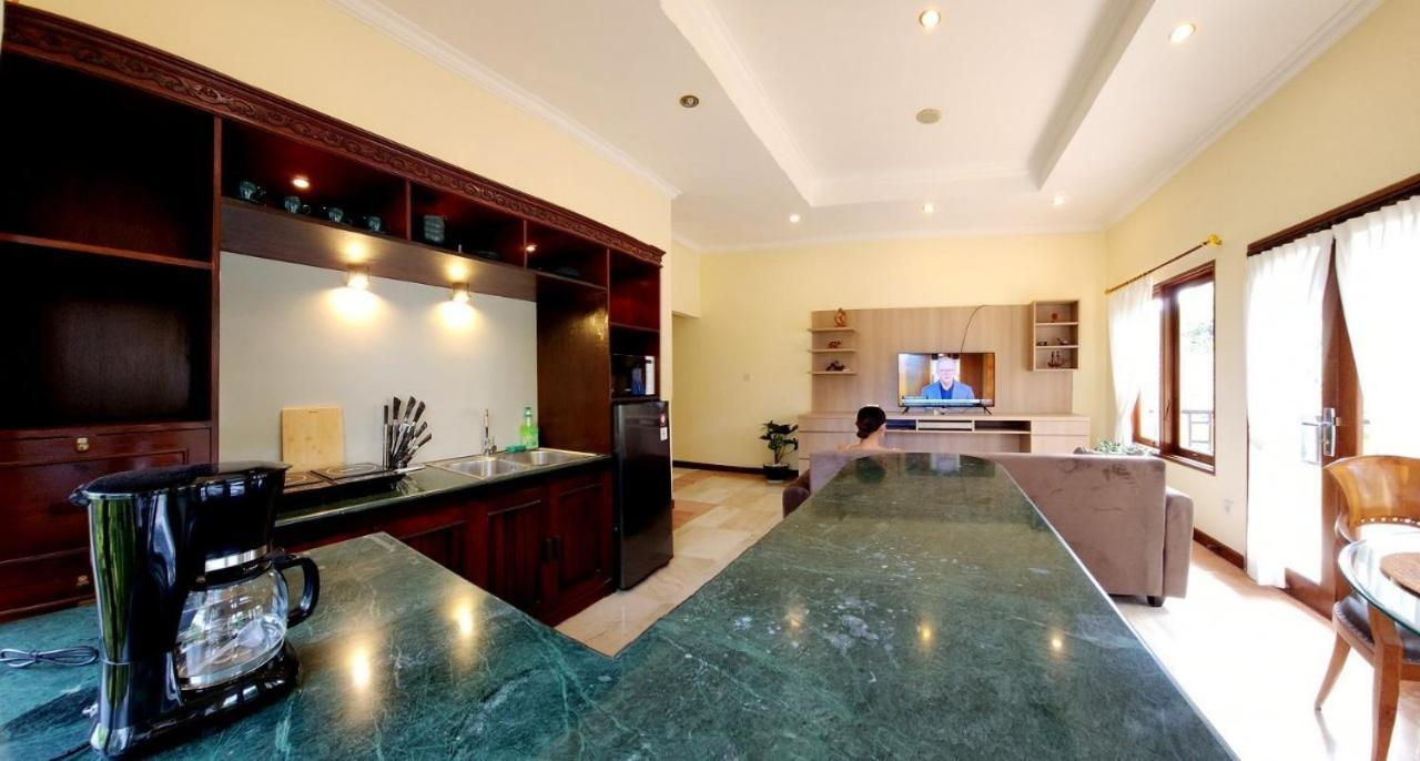 Bali Emerald Apartments Sanur Esterno foto